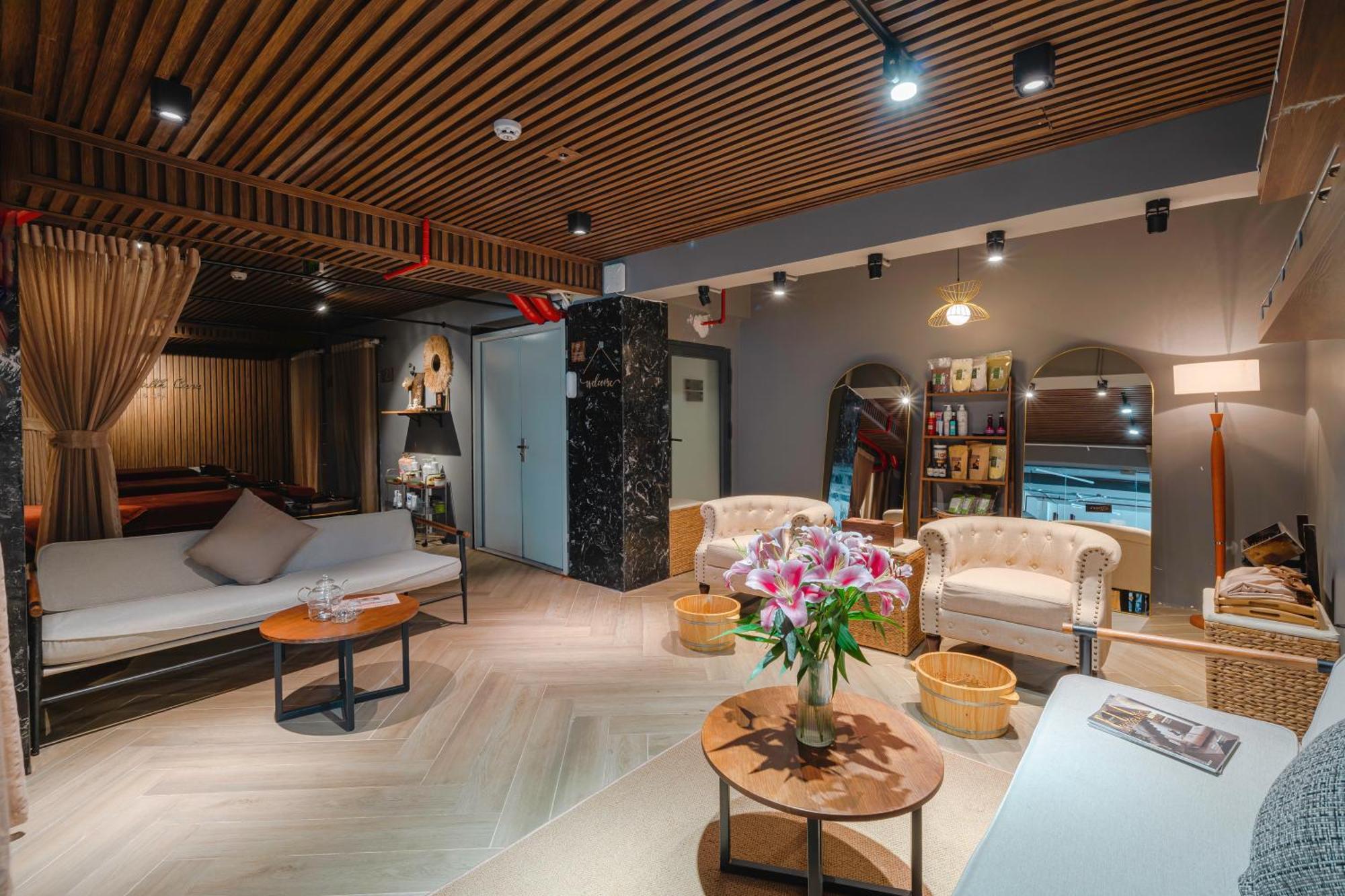 Ttr Central Apart Hotel Da Lat Eksteriør billede