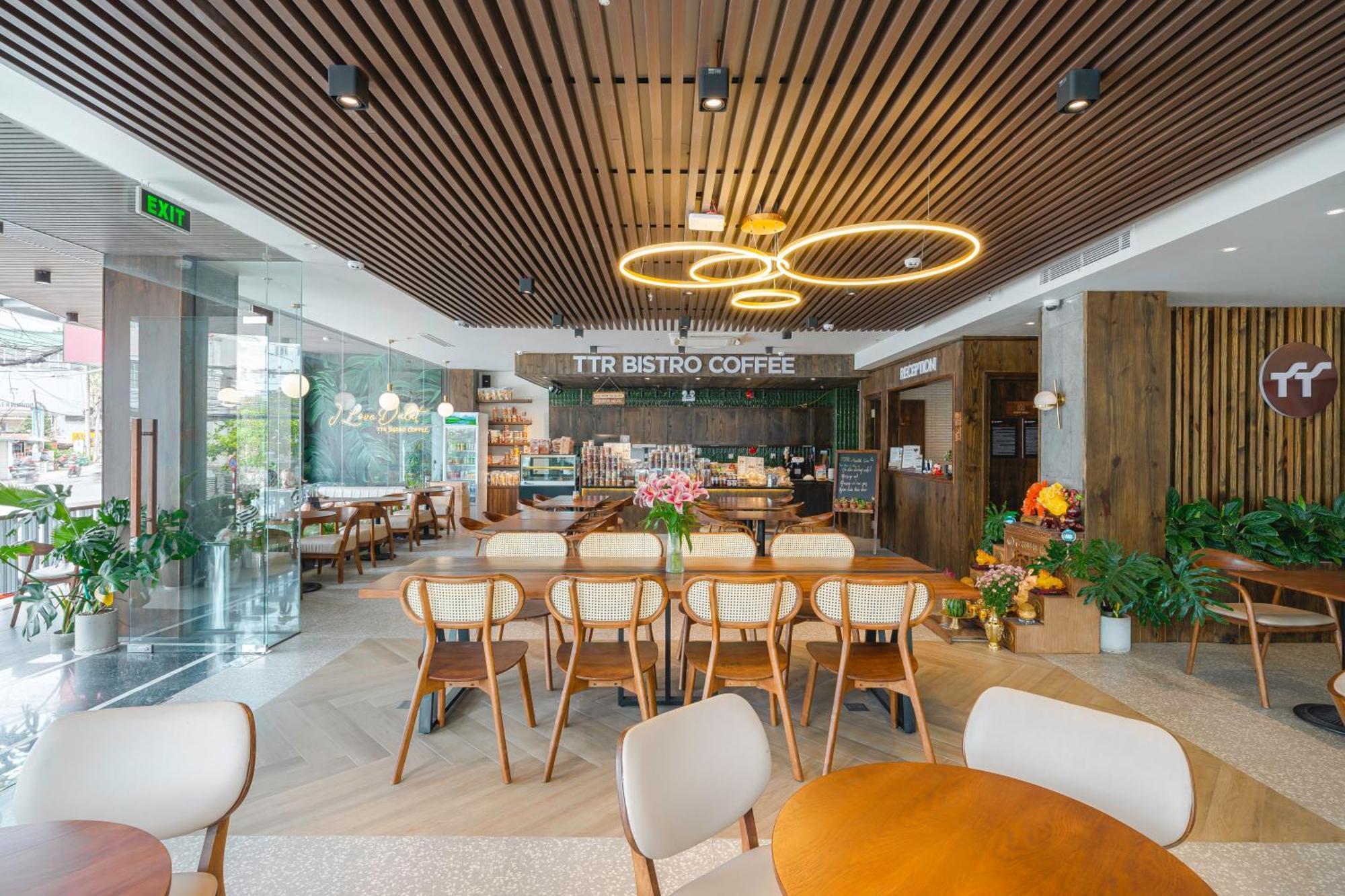 Ttr Central Apart Hotel Da Lat Eksteriør billede