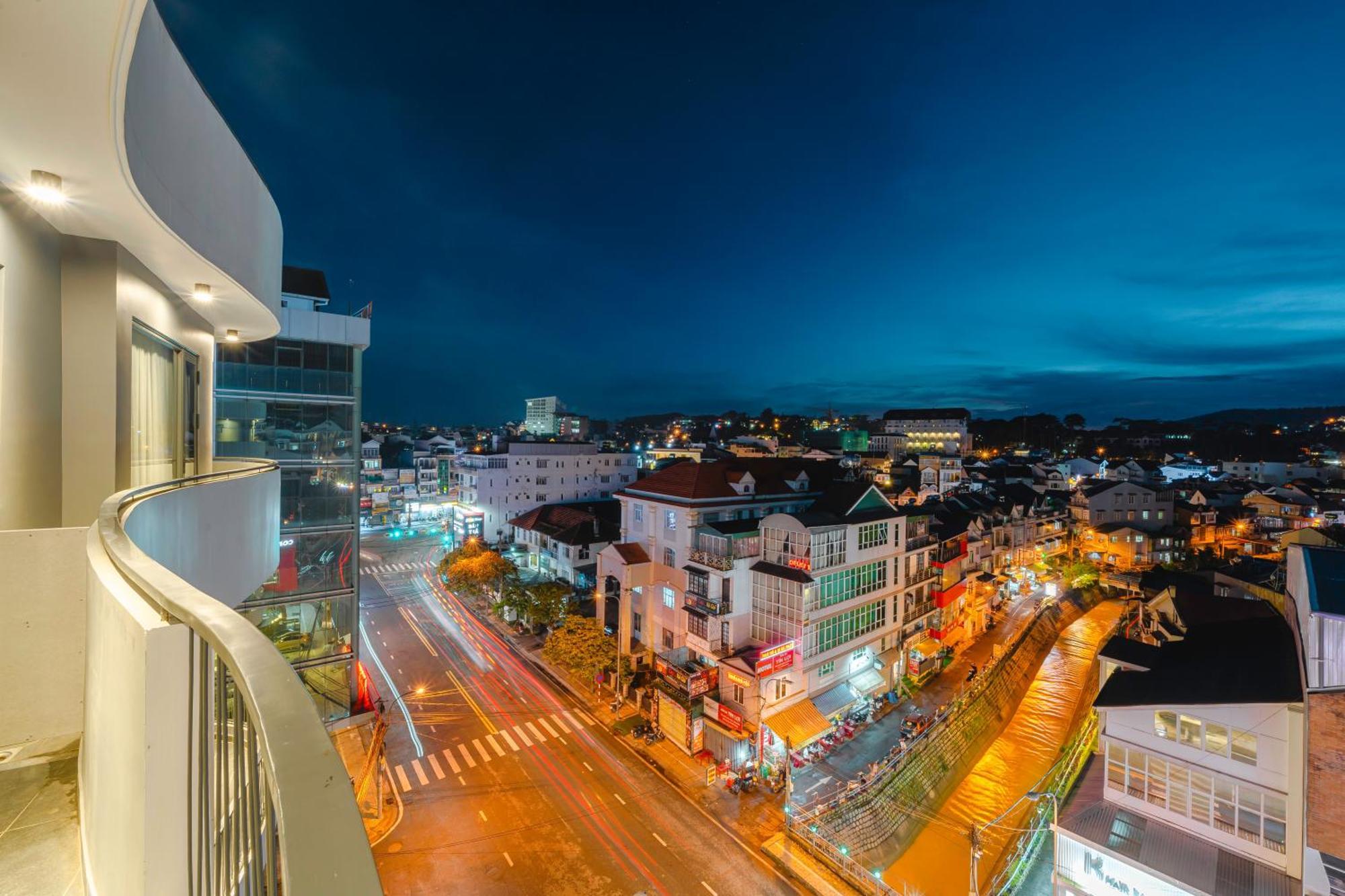 Ttr Central Apart Hotel Da Lat Eksteriør billede