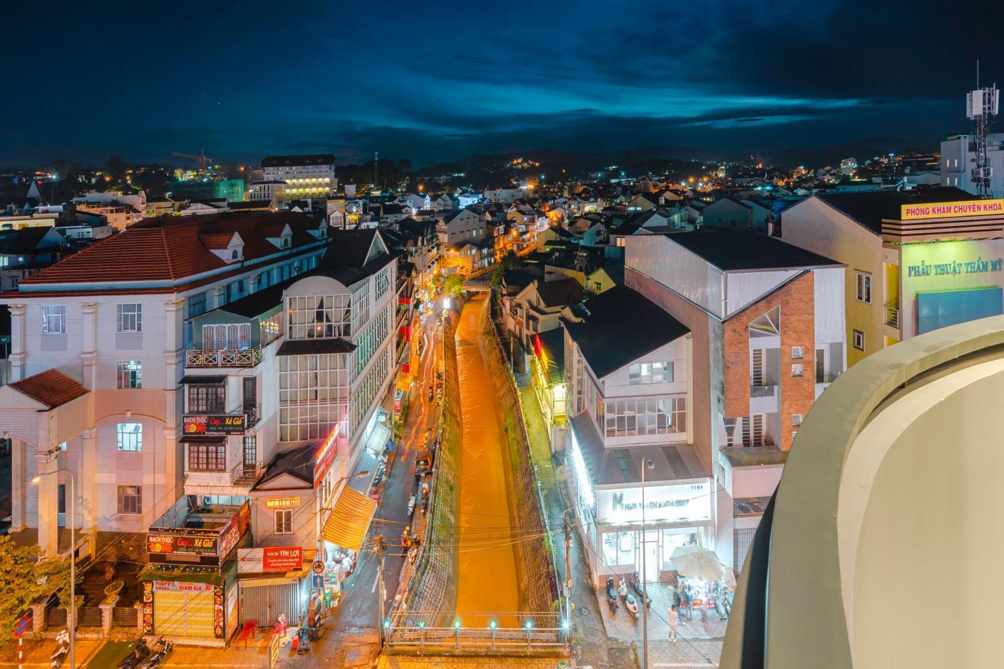 Ttr Central Apart Hotel Da Lat Eksteriør billede