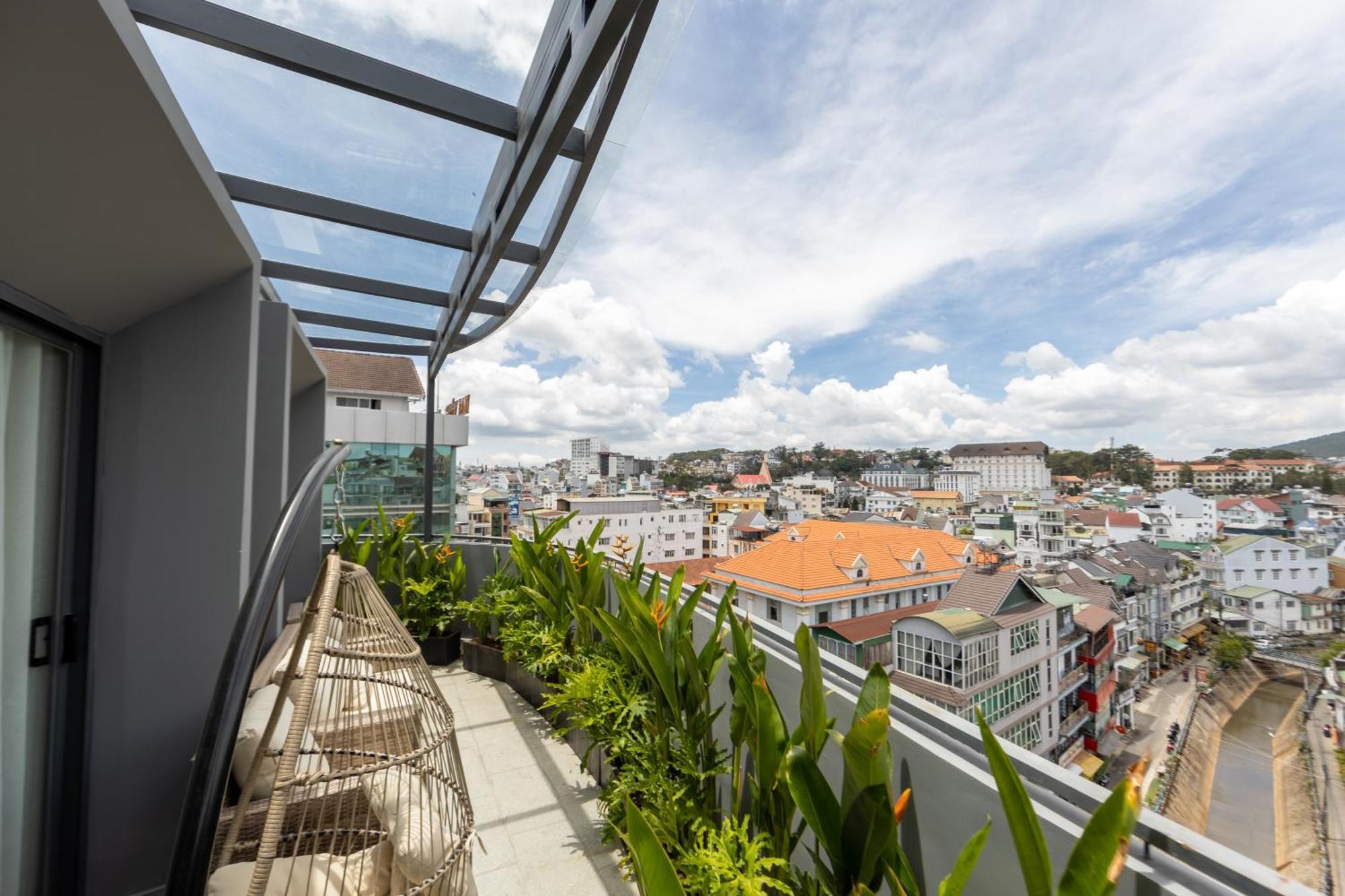 Ttr Central Apart Hotel Da Lat Eksteriør billede